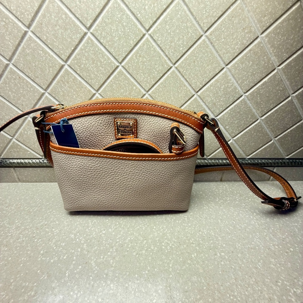 New Dooney & Bourke Pebble Grain Domed Crossbody in Elephant